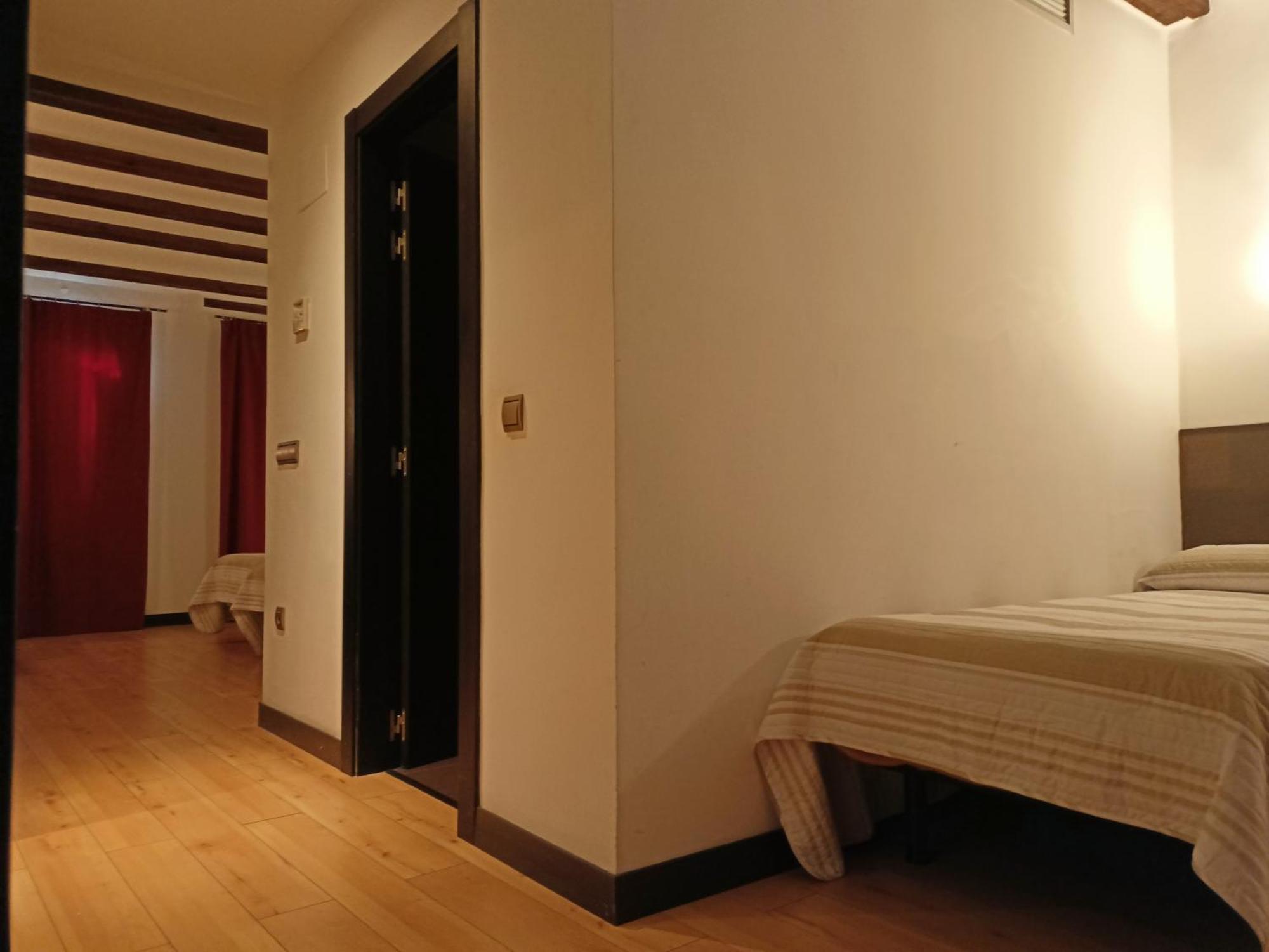 Hotel Rey Sancho นาวาเรเต ภายนอก รูปภาพ